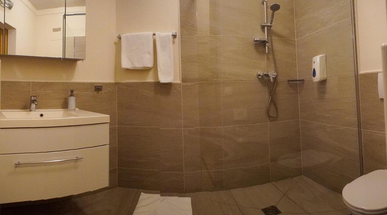 Hotel-Restaurant Gollner Lebring Екстер'єр фото