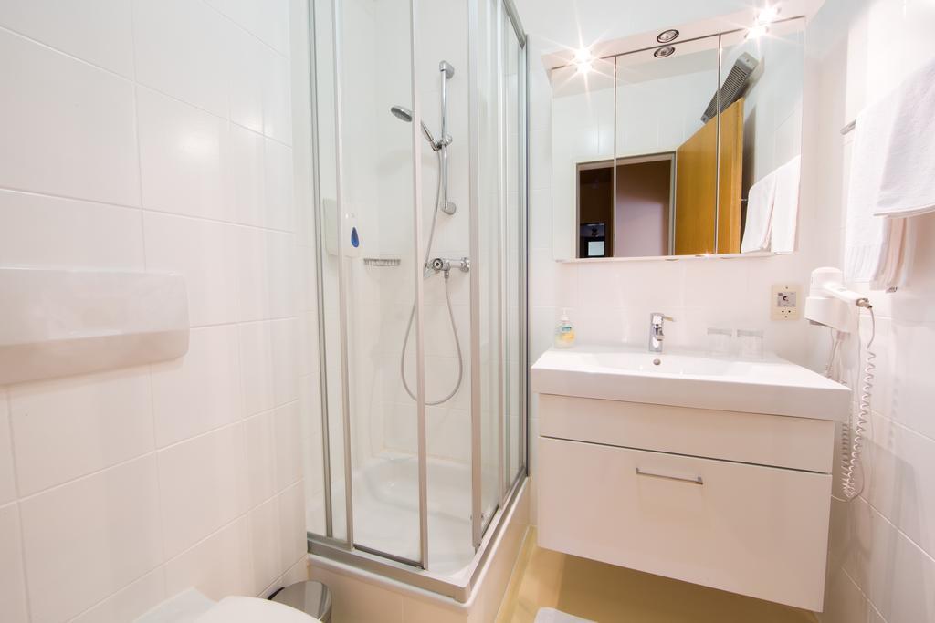 Hotel-Restaurant Gollner Lebring Екстер'єр фото